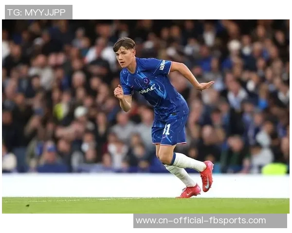 官方:切尔西与17岁中场雷吉-沃尔什签下工作合约 官方:切尔西与17岁中场雷吉-沃尔什签下工作合约