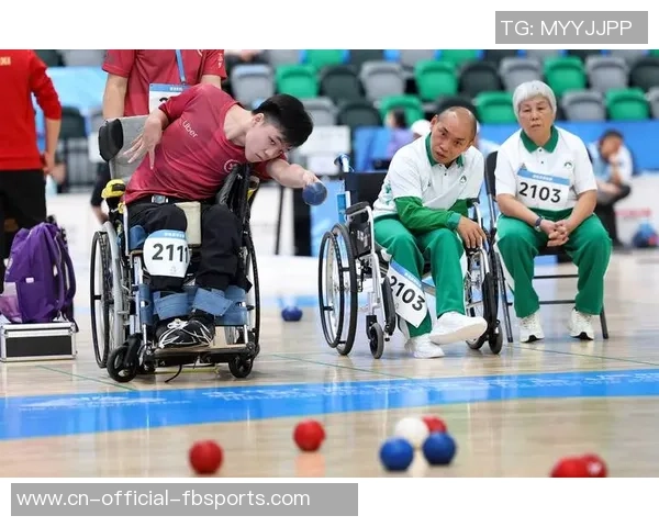 残特奥会探营:走都不必定走得好的孩子,真的能滑起来! 残特奥会探营:走都不必定走得好的孩子,真的能滑起来!